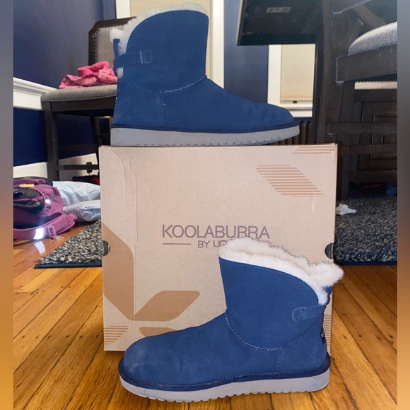 Koolaburra Shoes - Women’s koolaburra boots size 9